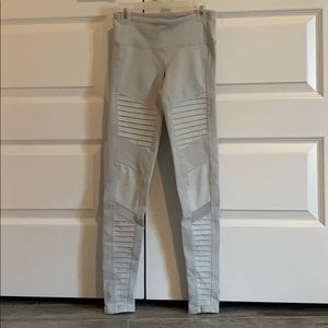 Light Gray Ali Yoga Moro Leggings, XXS